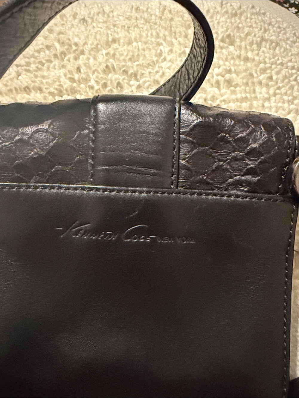 Kenneth Cole Black Leather Shoulder Bag with Textured Trim